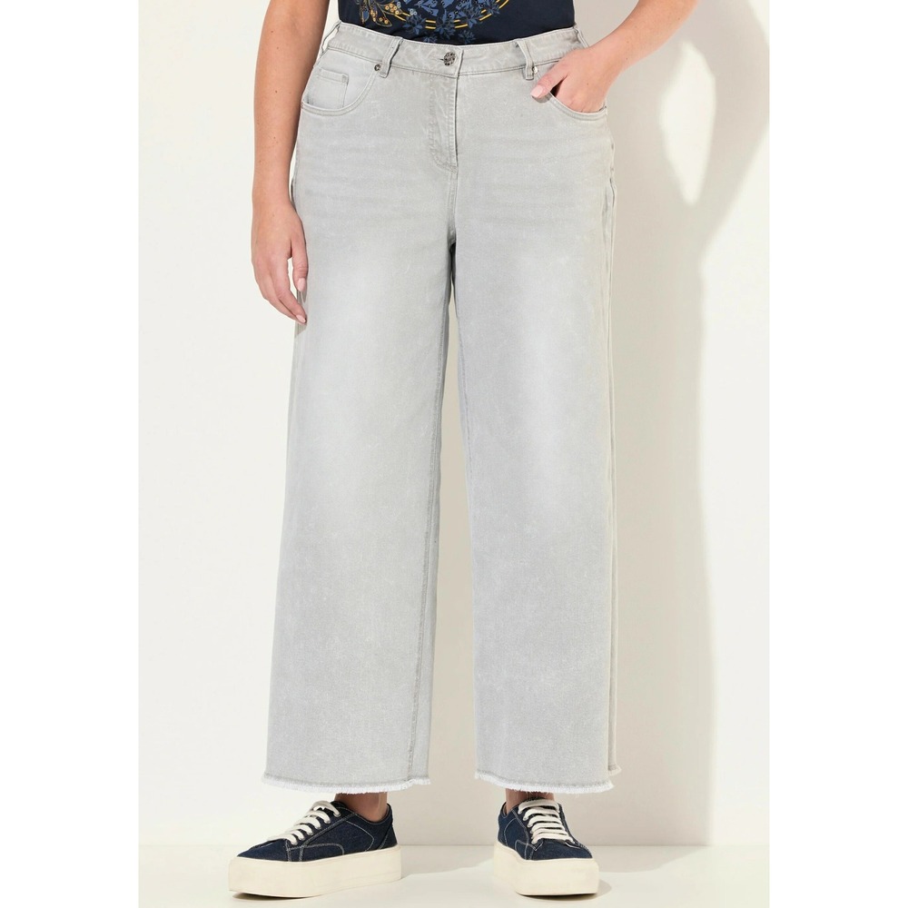 NWT Ulla Popken Mary Stretch Flared Gray Wide Leg Raw Hem Plus Size 24‎ X123